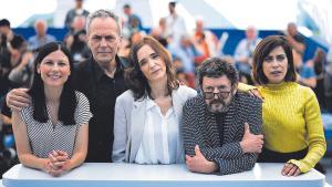 El reparto de ’Cerrar los ojos’, de Víctor Erice: Helena Miquel, José Coronado, Ana Torrent, Manolo Solo y María León. 