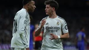 Arda Güler y Kylian Mbappé, durante el encuentro entre el Real Madrid y el Mónaco