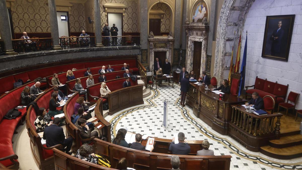 Pleno del Ayuntamiento de València en su sesión de diciembre