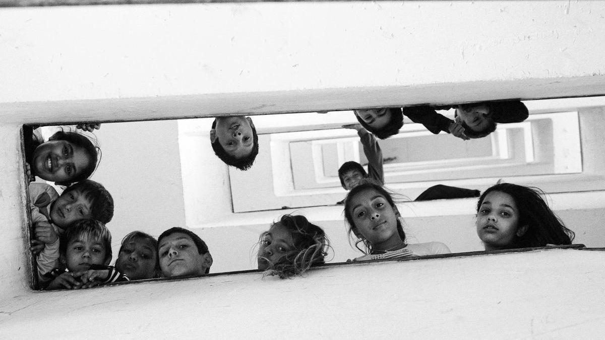 La fotografía "Juego de niños", de Jorge López Muñoz.