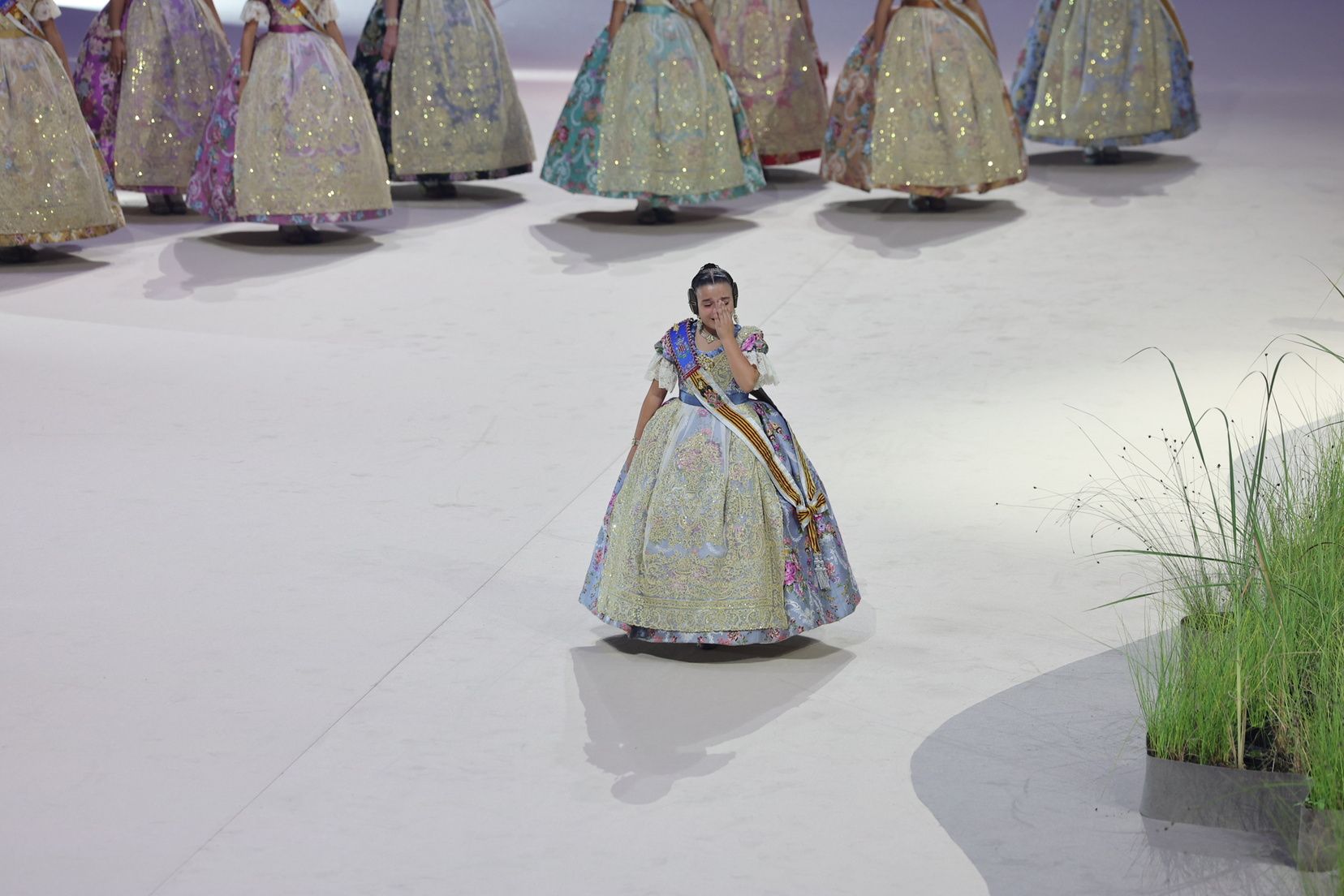 Berta Peiró y Lucía García dicen adiós a su año como falleras mayores de València 2025