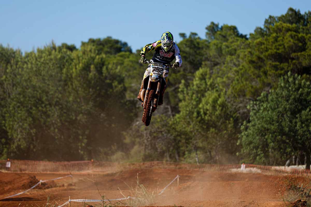 Motocross para valientes en Santa Eulària