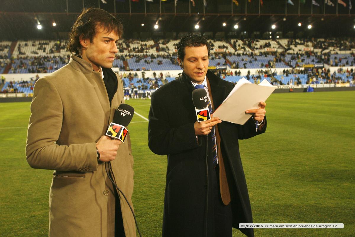 El 25 de febrero, Aragón TV realiza su primera emisión en pruebas: el partido Zaragoza-Barcelona. El 21 de abril de 2006  Aragón TV empieza a emitir de forma oficial.