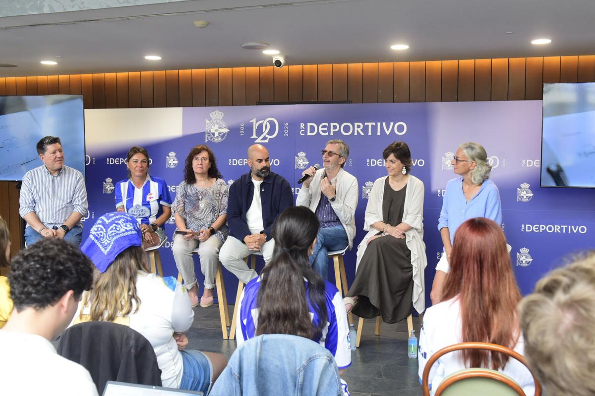 XOEL LOPEZ PRESENTACION HIMNO