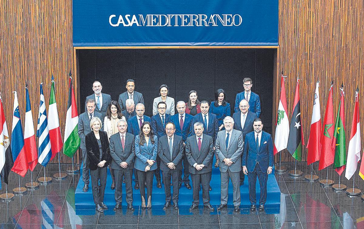 Reunion constitutiva del Consejo Diplomatico de Casa Mediterraneo.