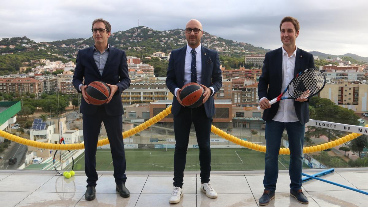 D&#039;esquerra a dreta, el director de l&#039;Agència Catalana de Turisme, Narcís Ferrer; l&#039;alcalde de Lloret de Mar, Jaume Dulsat, i el vicepresident segon del Patronat de Turisme i diputat, Jordi Masquef, aquest 20 de setembre del 2021. (Horitzontal)
