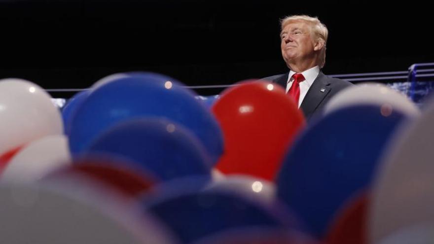 Donald Trump, entre globos tras su nominación.