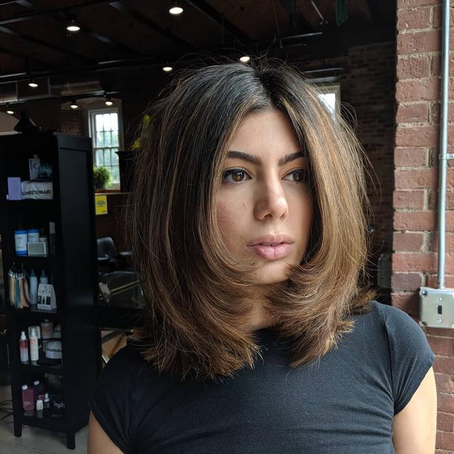 Corte pelo estilo Rachel