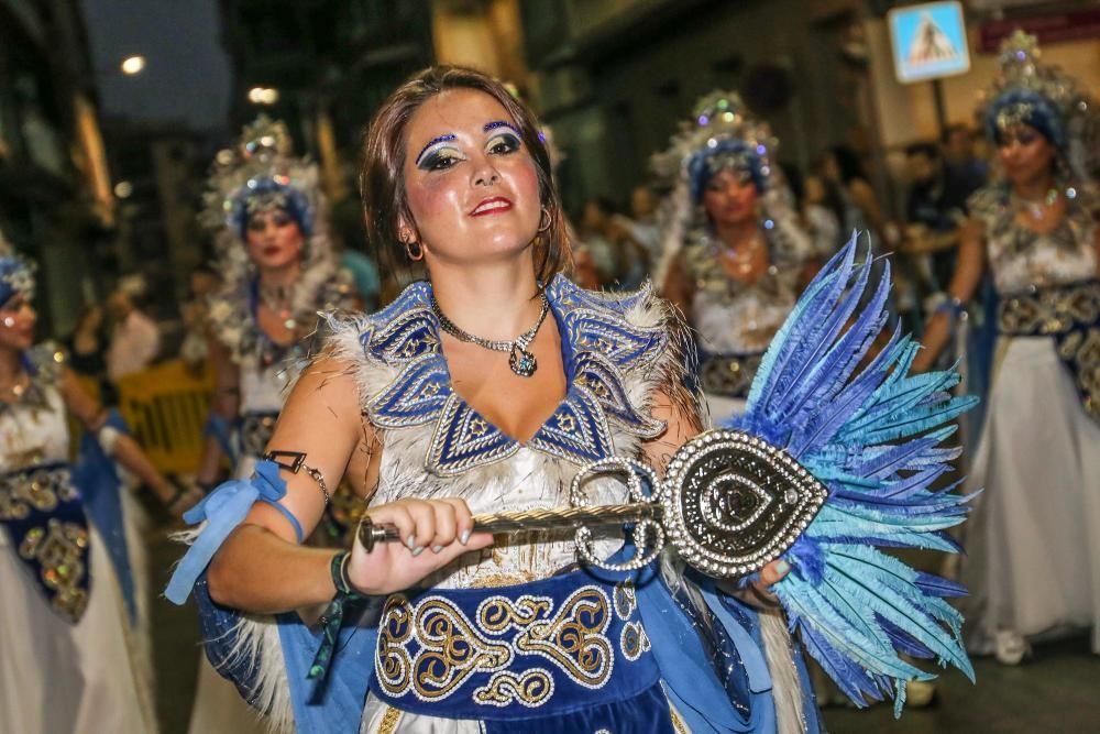 Los Moros y Cristianos toman las calles de Callosa