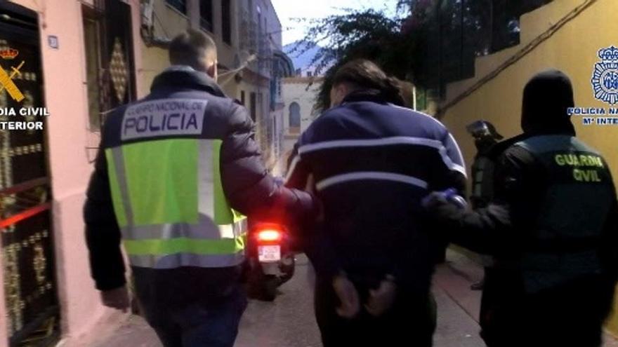 Operación policial contra una red vinculada a la inmigración ilegal en Melilla.