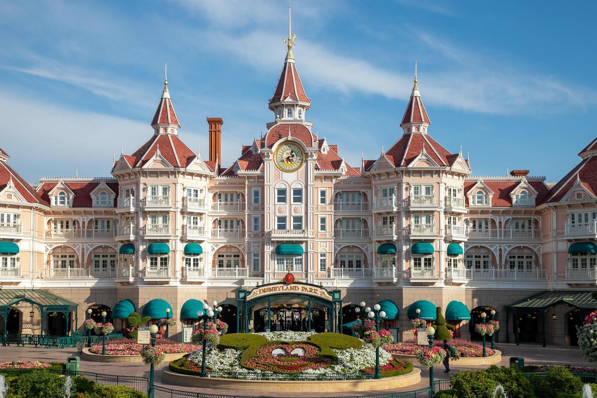 Te contamos todos los detalles de la reapertura del Disneyland Hotel
