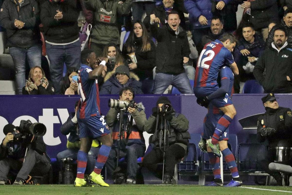 Las mejores imágenes del Levante - Barcelona