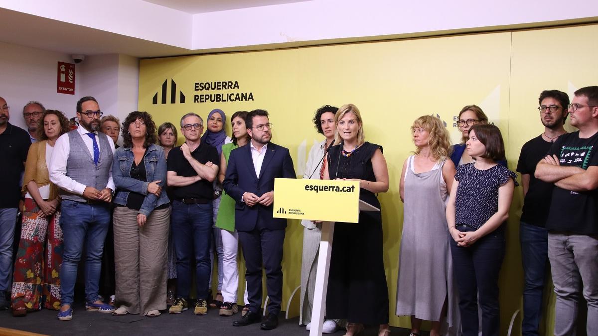 La militancia de ERC vota si avala el preacuerdo para investir a Illa