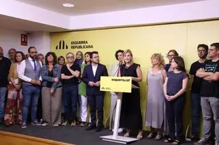 La militancia de ERC vota si avala el preacuerdo para investir a Illa