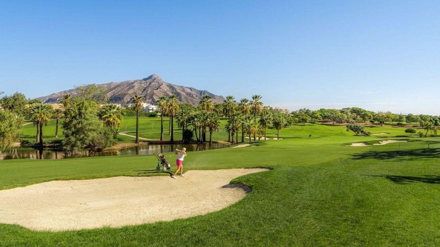 Uno de los campos de golf ubicados en Marbella. | L.O.