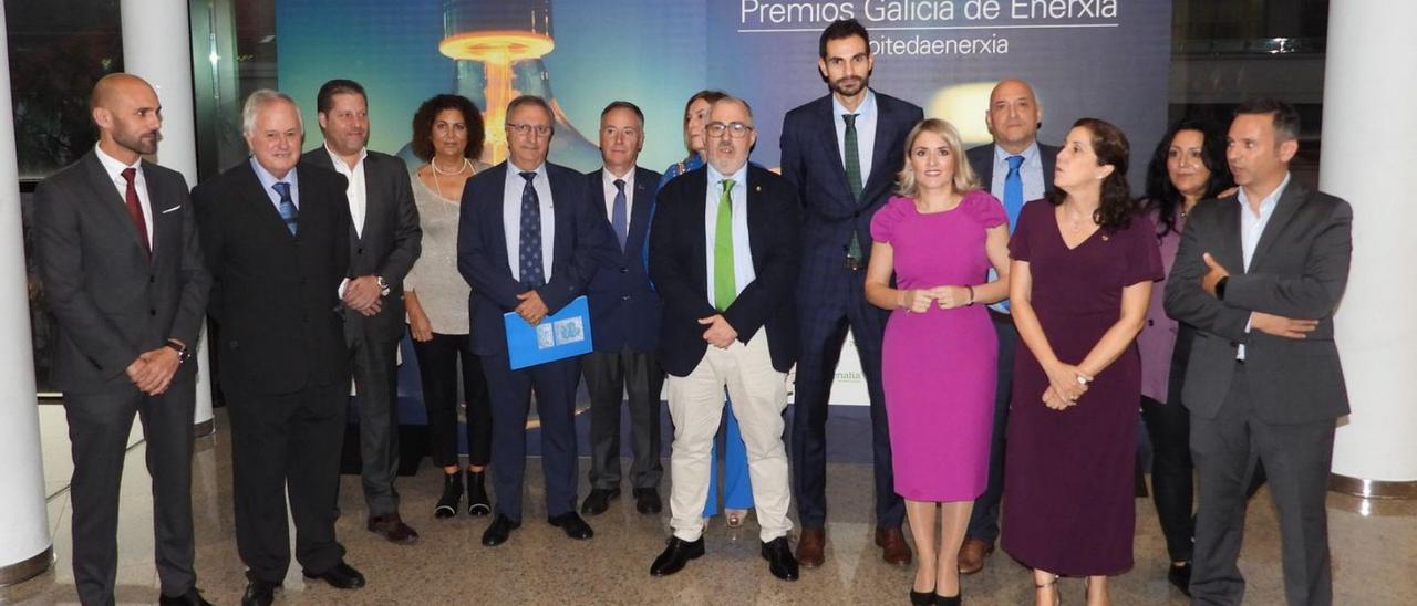 Premiados y organizadores del evento que se celebró ayer en el Auditorio. |   // FERNANDO CASANOVA