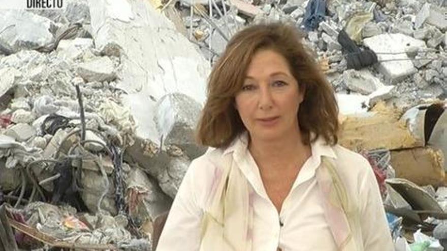 Ana Rosa durante la emisión de su programa en Gaza.
