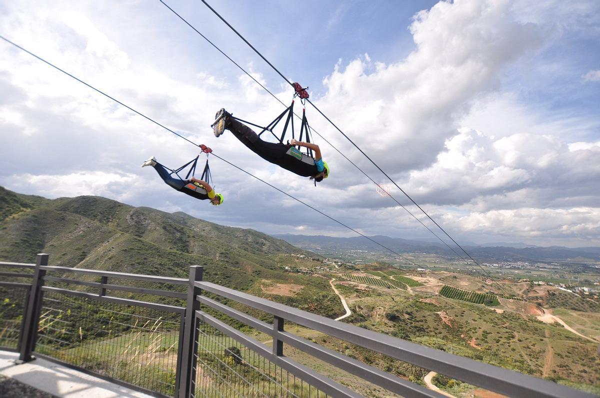 Sunview Park, el parque de aventuras de Alhaurín de la Torre con la tirolina doble más larga de Andalucía