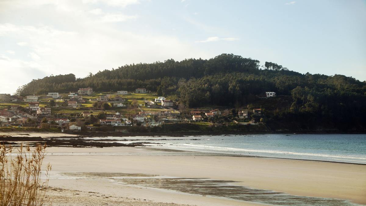 El lugar que inspiró la canción más bonita del indie español es un rincón idílico de las Rías Baixas: playa América