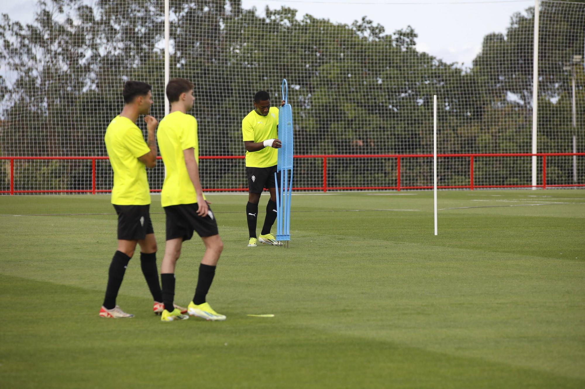 Así fue el primer entrenamiento de la era Albés en el Sporting (en imágenes)