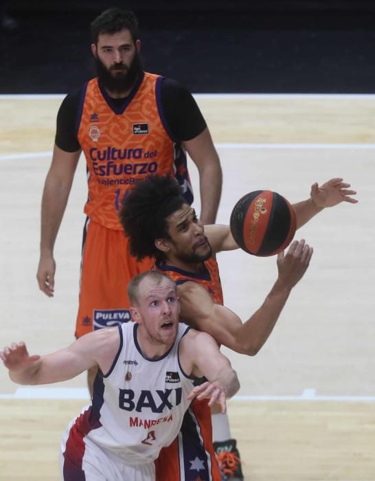 Valencia Basket Club - Baxi Manresa