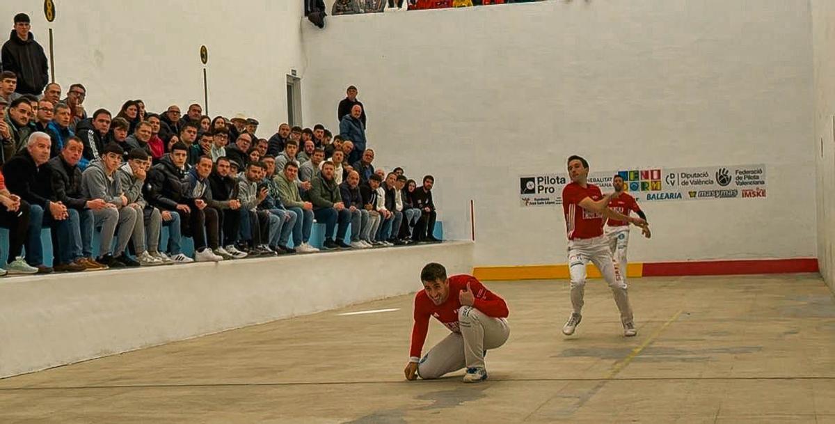Pere Roc II, Hèctor i Carlos es van imposar en una final molt disputada.