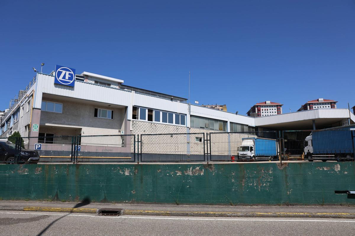 Instalaciones de ZF Lifetec Vigo en el polígono de O Caramuxo, Vigo
