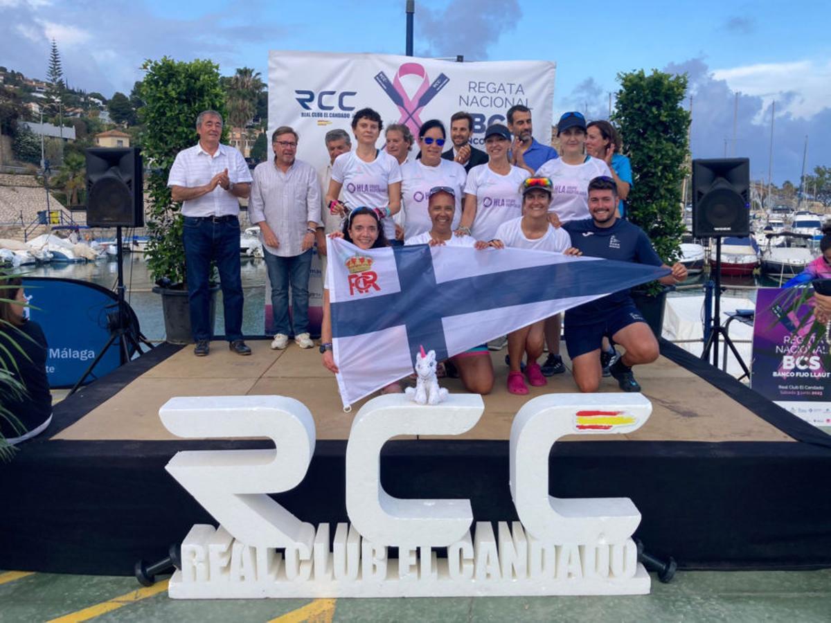 El equipo del Real Club de Regatas de Alicante Rema Vida ha ganado la medalla de oro en la primera regata BCS Breast Cancer Survivor.