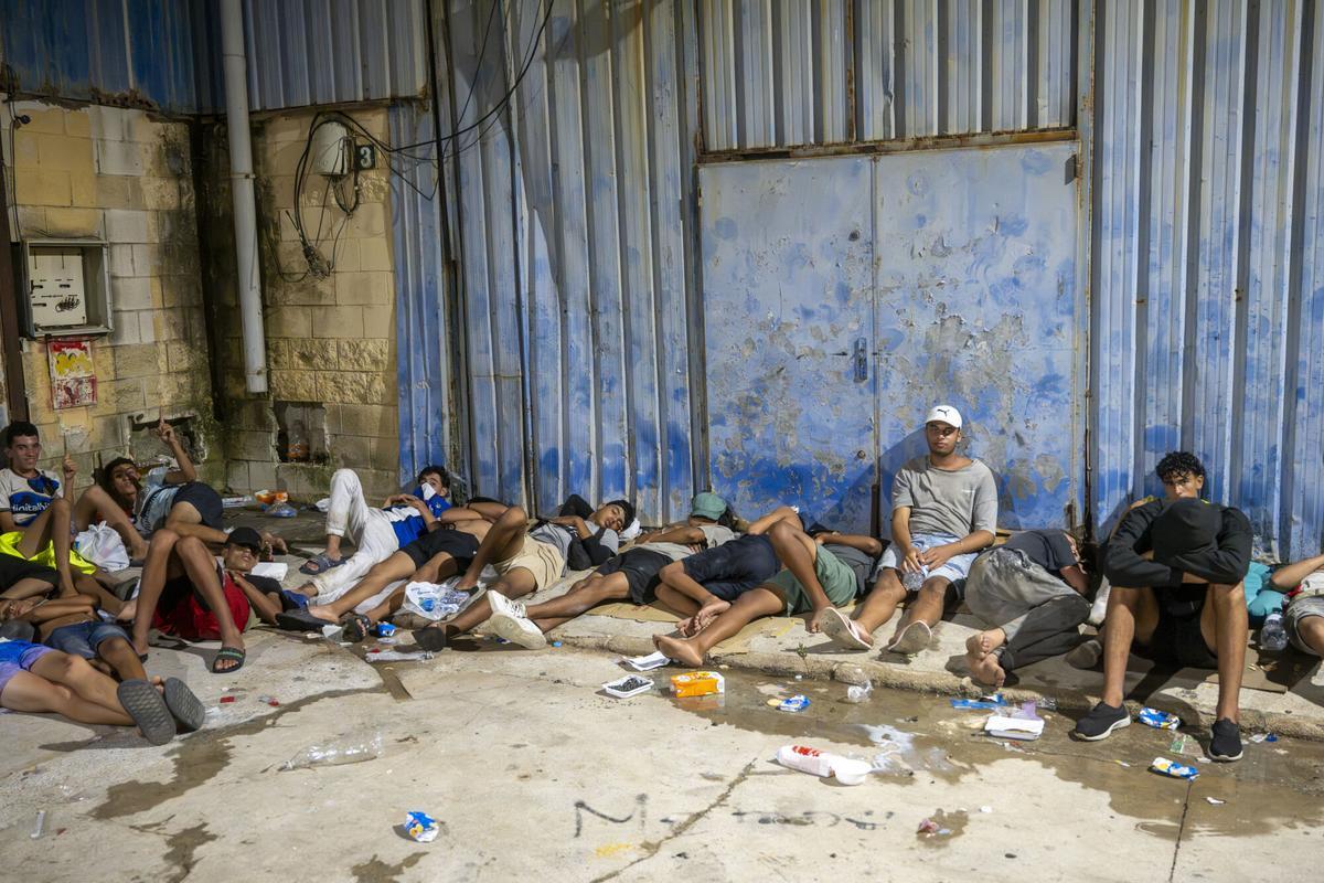 Las imágenes de Ceuta un día después de la gran crisis en la frontera