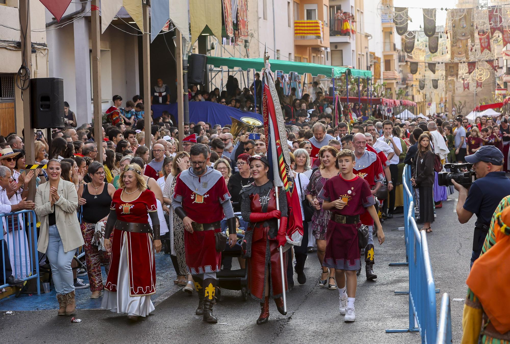 Vuelta al castillo y Presentación de nuevos cargos de las fiestas de Ibi