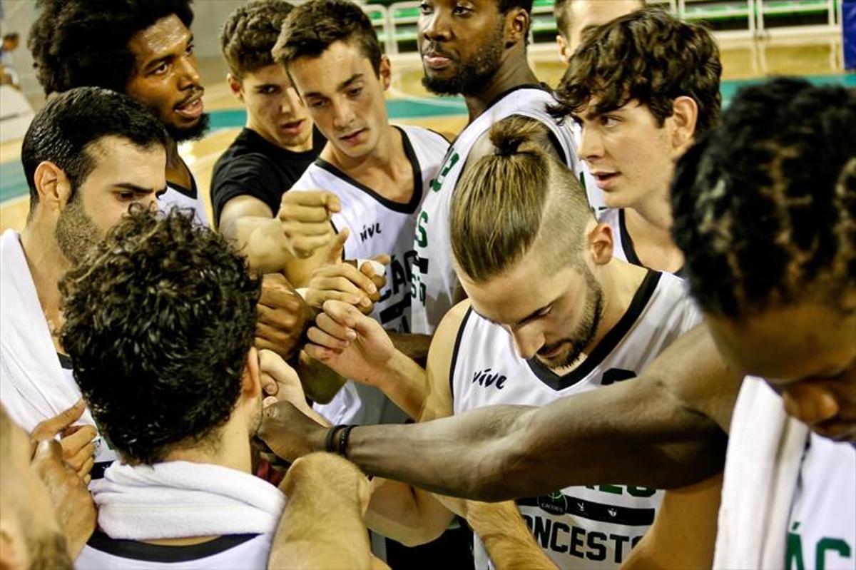 Incertidumbre en el inicio del Cáceres