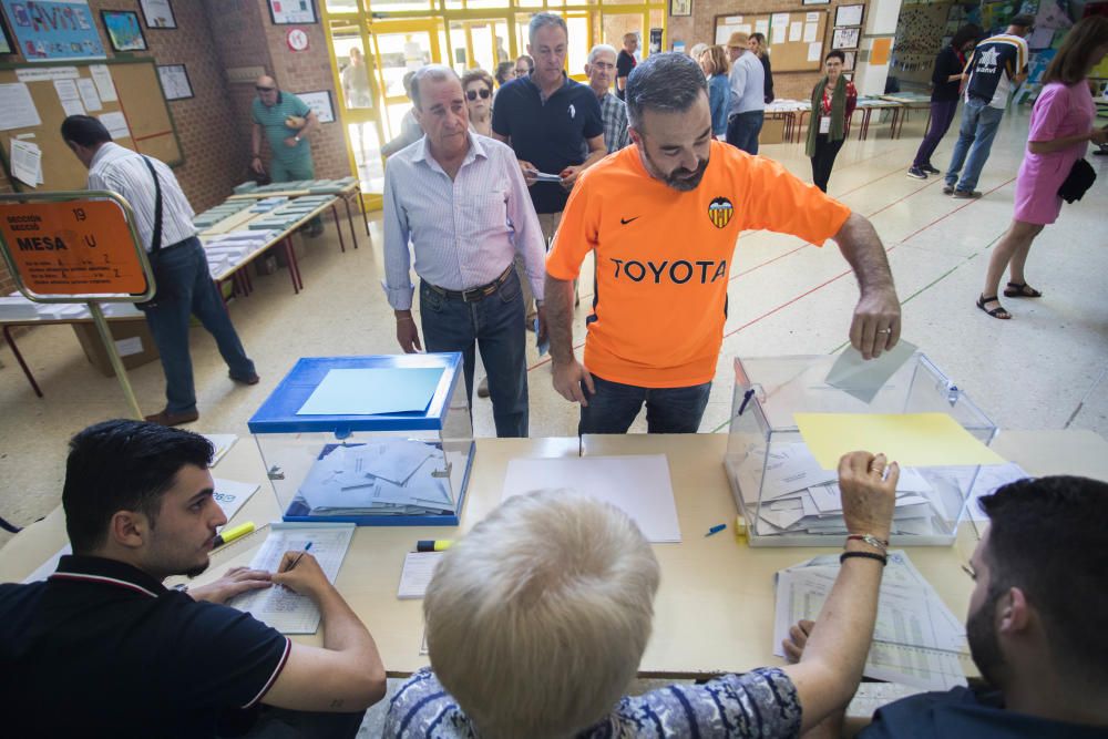 Elecciones municipales en Valencia 2019: Los valencianos acuden a las urnas