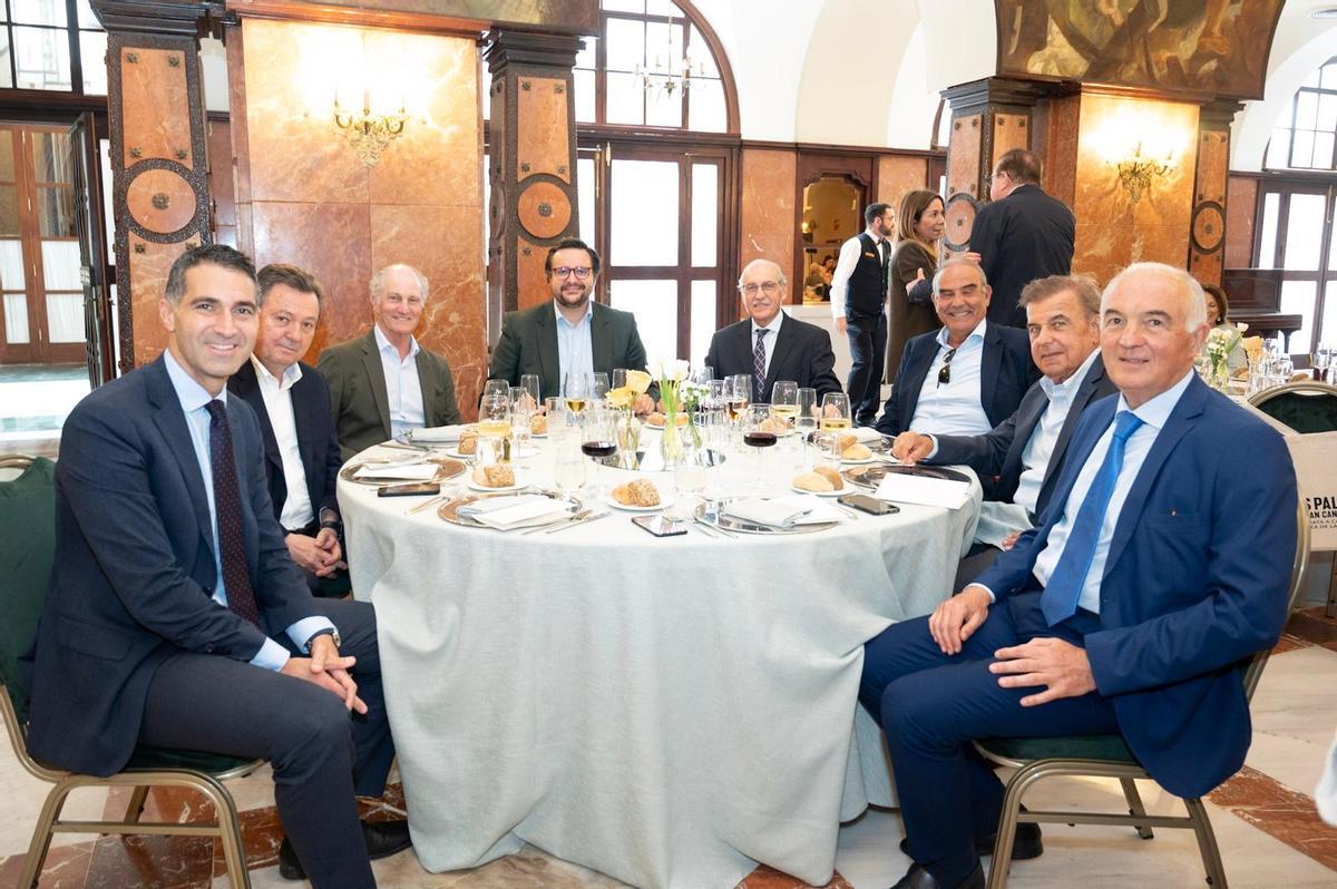 Encuentro del Foro Canarias con Carolina Darias
