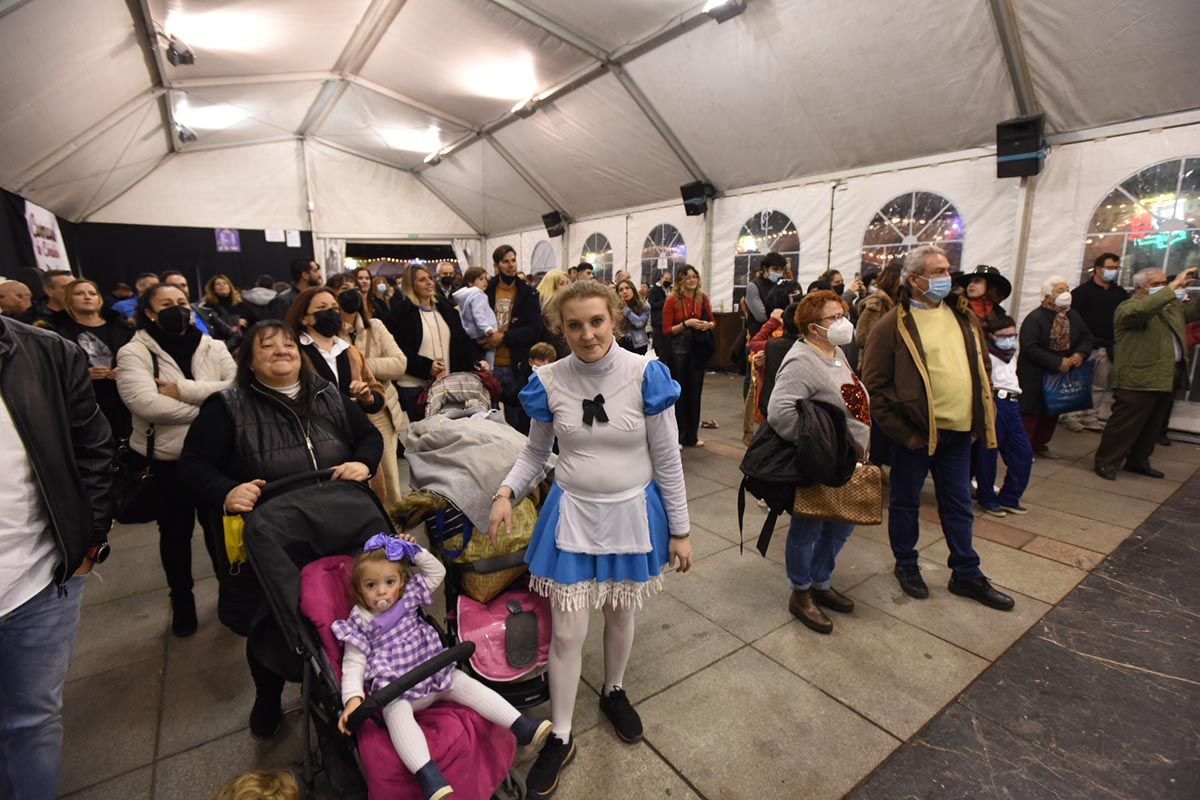 El carnaval de Córdoba, de la Corredera a los barrios