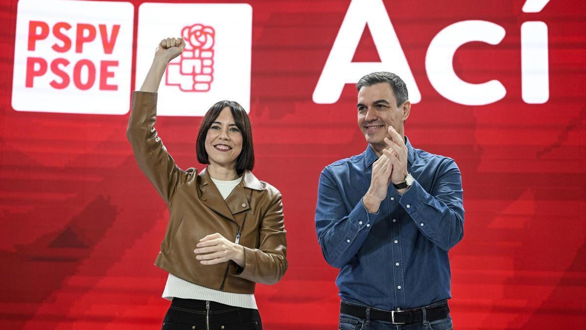 Pedro Sánchez clausura el congreso extraordinario del PSPV.