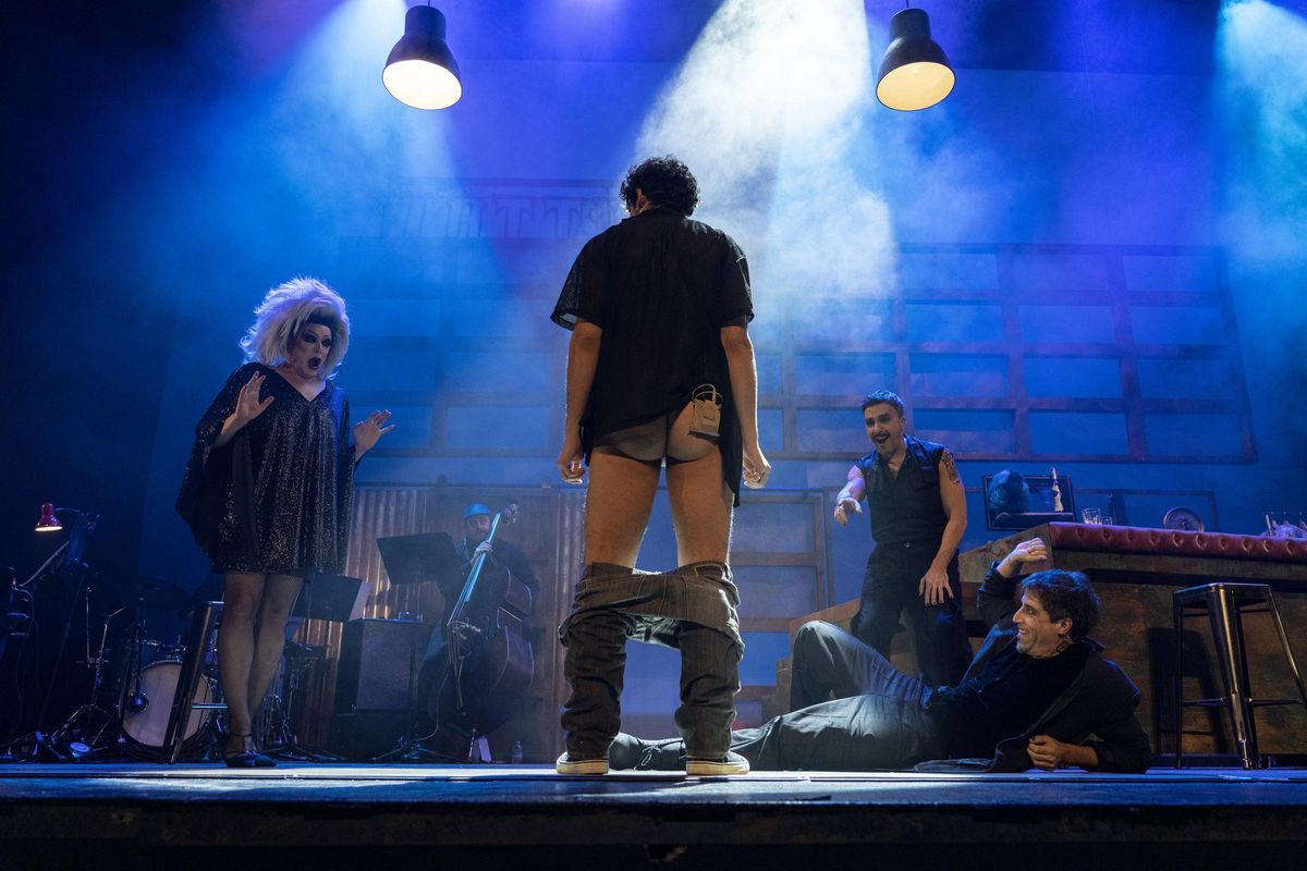 'El cabaret de los hombres perdidos'