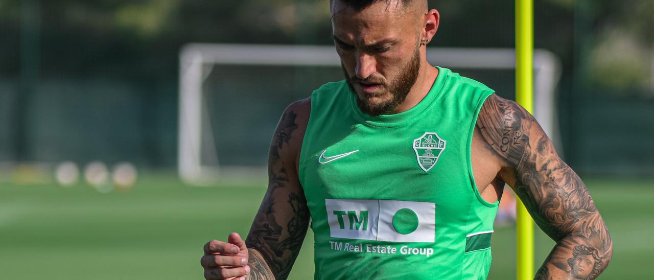 Josan durante un entrenamiento de estos días en Algorfa