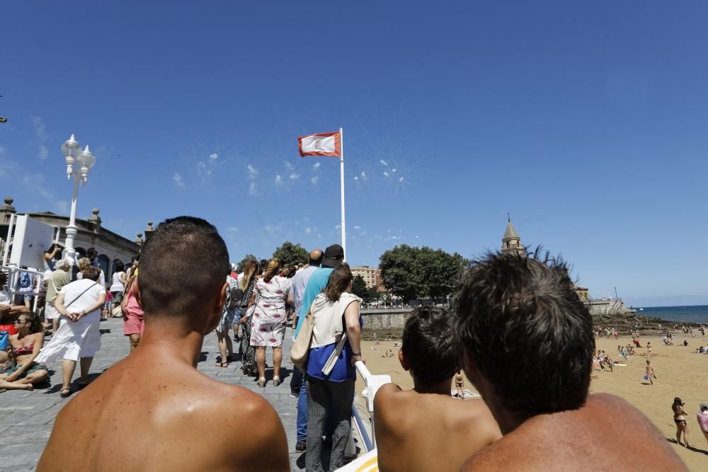 La danza prima y el Restallón en Gijón