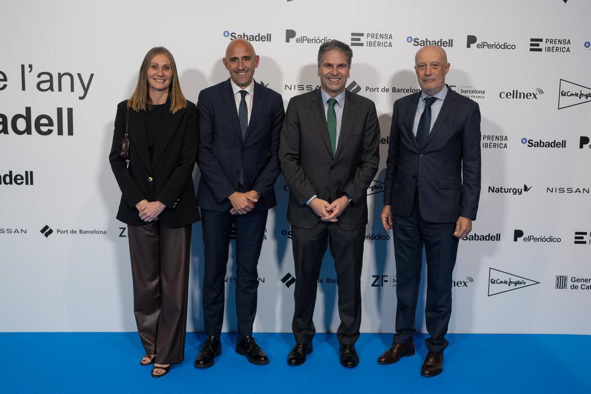 Eva Franqués, Antonio Sánchez y Jordi Romañach, El Corte Inglés y Fèlix Noguera, director general de El Periódico