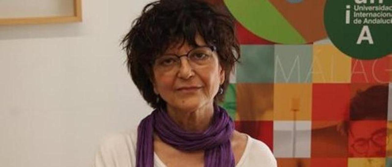 Ángeles Mora.