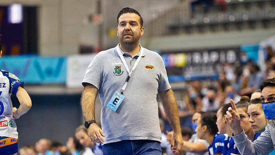 Cuesta, el nuevo técnico del Rocasa, confía en la cantera - La Provincia - Vimarsana News