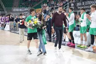 El emotivo Cáceres Patrimonio - Valladolid, en imágenes