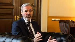 Primera entrevista de Jorge Azcón en EL PERIÓDICO tras ser investido presidente de Aragón: "El acuerdo con Vox es para cuatro años y con cuatro presupuestos"