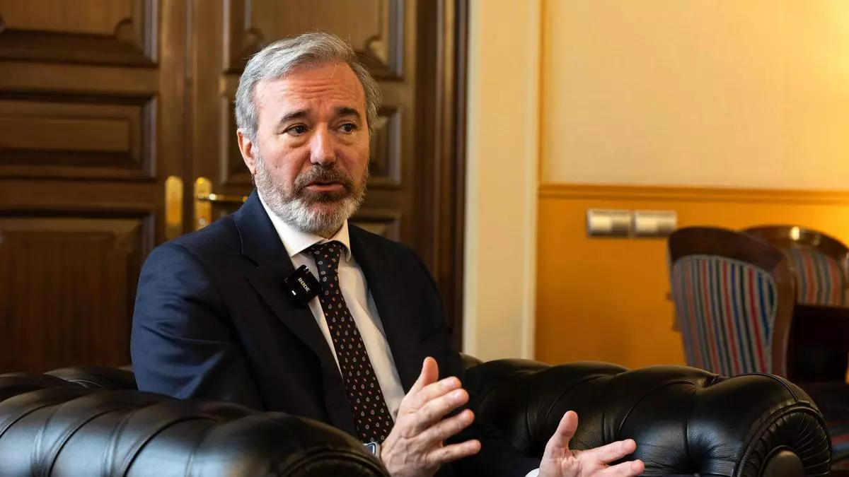 Primera entrevista de Jorge Azcón en EL PERIÓDICO tras ser investido presidente de Aragón: "El acuerdo con Vox es para cuatro años y con cuatro presupuestos"