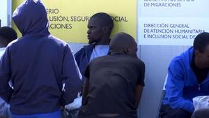 Más de 150 migrantes llegan este fin de semana a Tenerife en dos cayucos