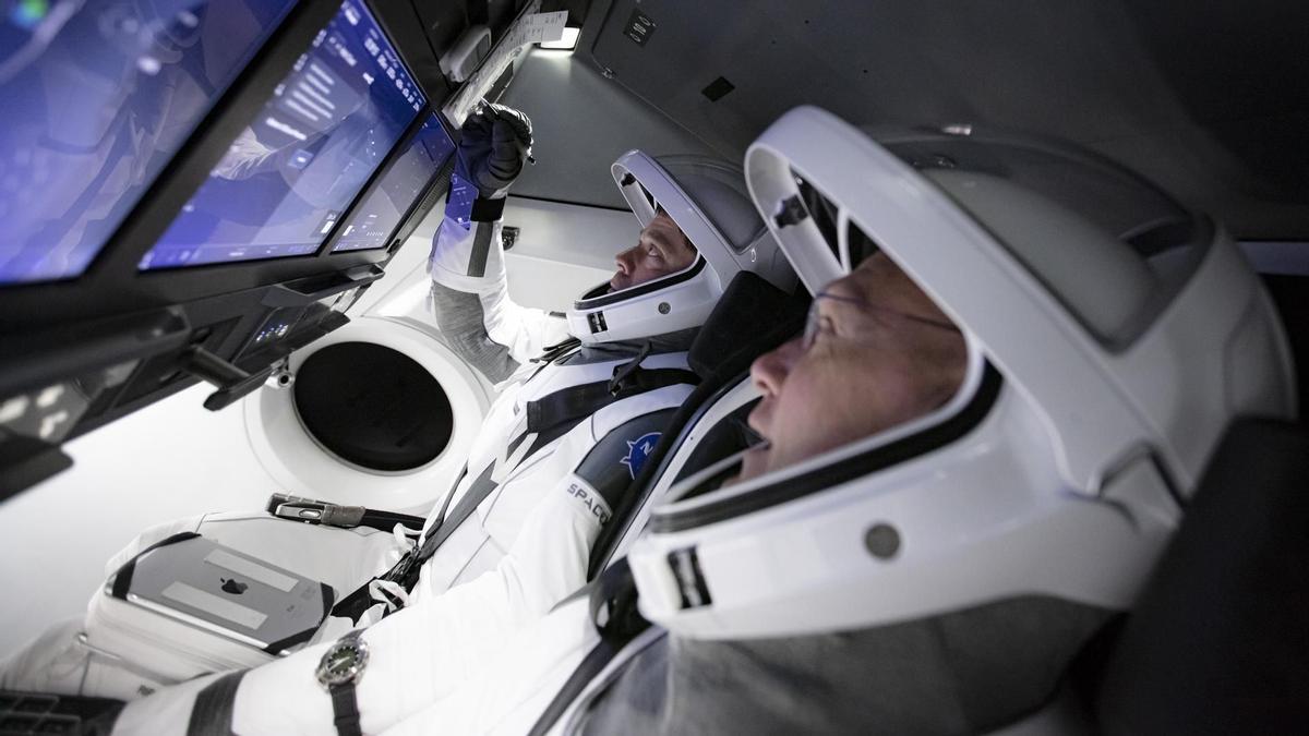 SpaceX, Estacion Espacial Internacional