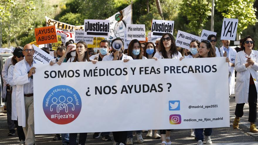 Los médicos madrileños mantienen la huelga, tras la oferta de 9.577 plazas