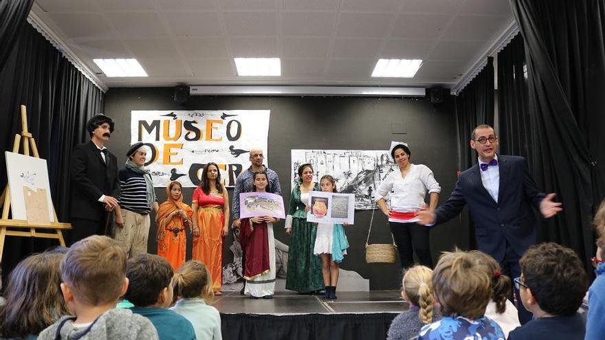 Un momento de la obra representada en el CEIP Rectora Adelaida de la Calle.