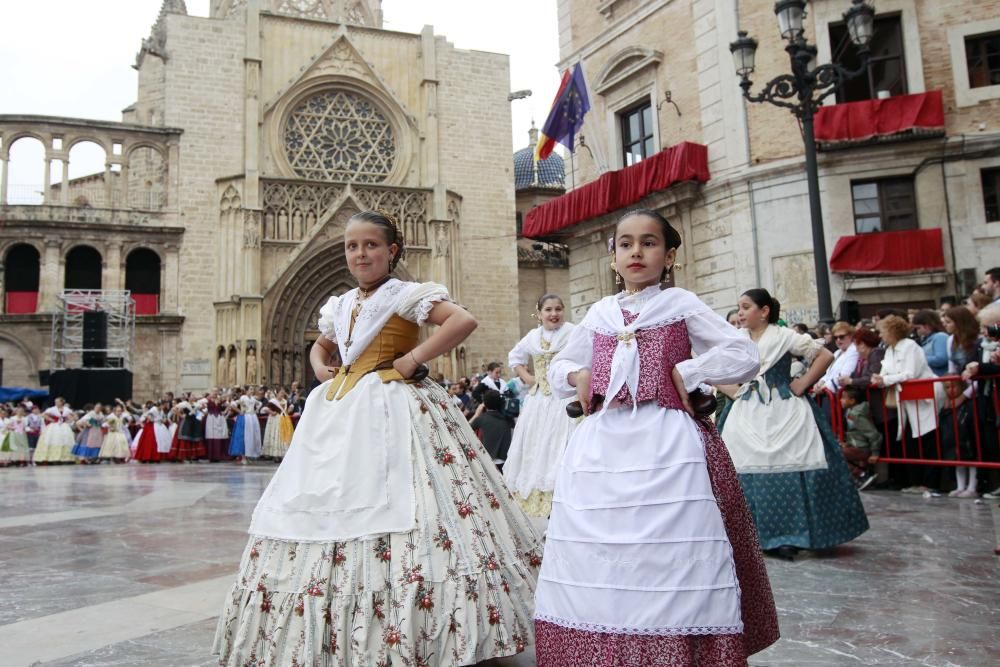 Dansà infantil a la Virgen