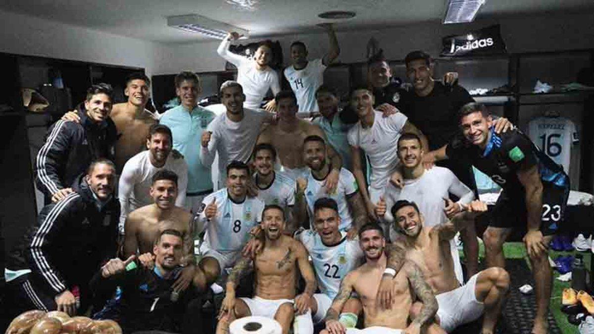 La selección argentina festejó su triunfo ante Bolivia